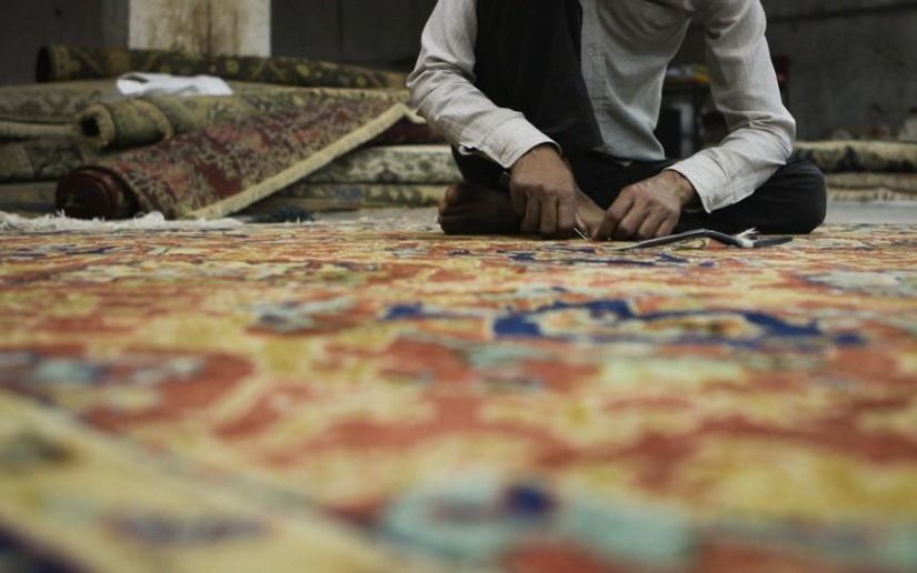 How carpets are made in India