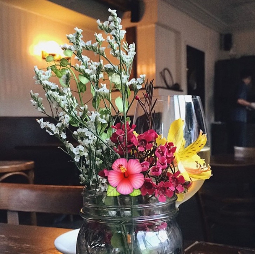 How emoji emoticons penetrated our lives