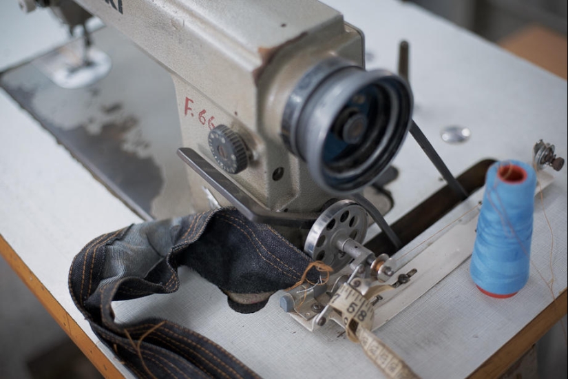 How Getwear jeans are sewn