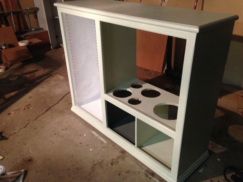 How haters accused a father who built a toy kitchen for his son of raising a "gay" How haters accused a father who built a toy kitchen for his son of raising a "gay"