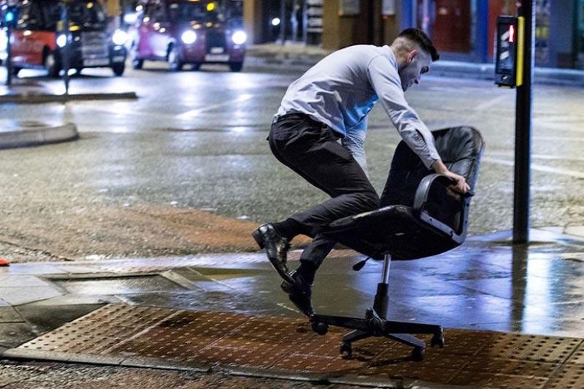 How is Mad Friday in Britain? How is Mad Friday in Britain?