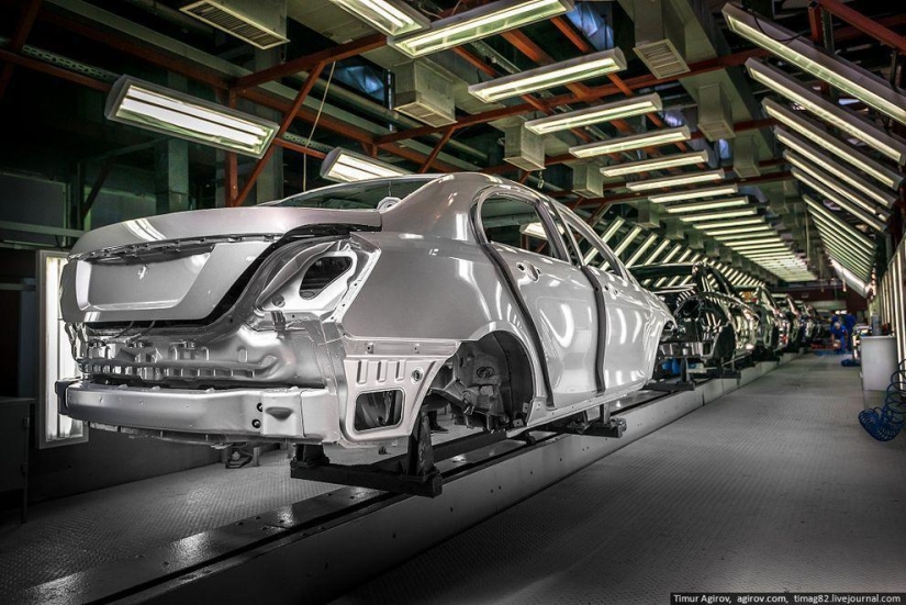 How Lifan cars are assembled at the Derways factory How Lifan cars are assembled at the Derways factory