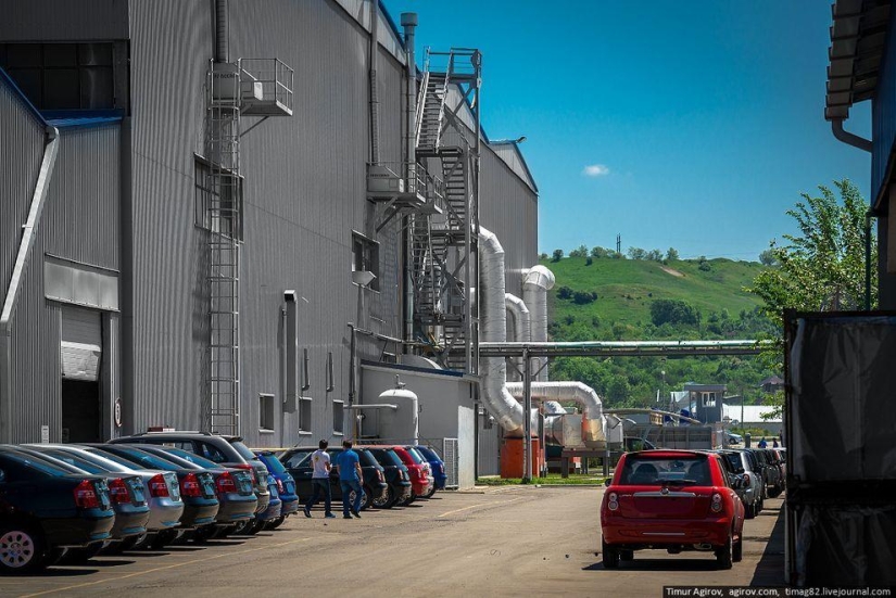 How Lifan cars are assembled at the Derways factory How Lifan cars are assembled at the Derways factory