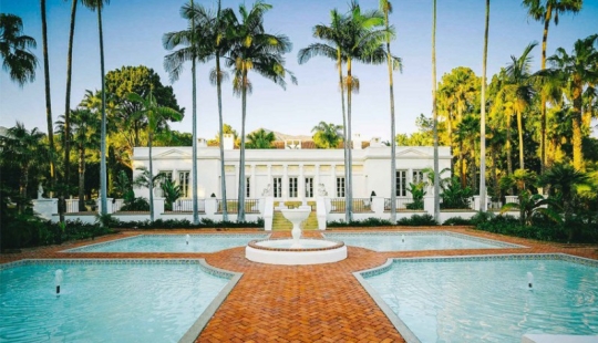 How much do the most expensive movie houses cost? How much do the most expensive movie houses cost?