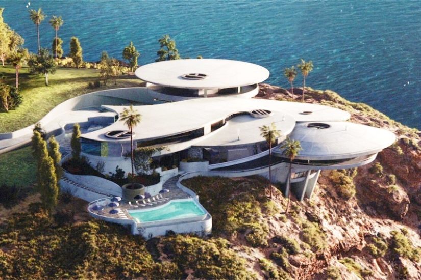 How much do the most expensive movie houses cost? How much do the most expensive movie houses cost?