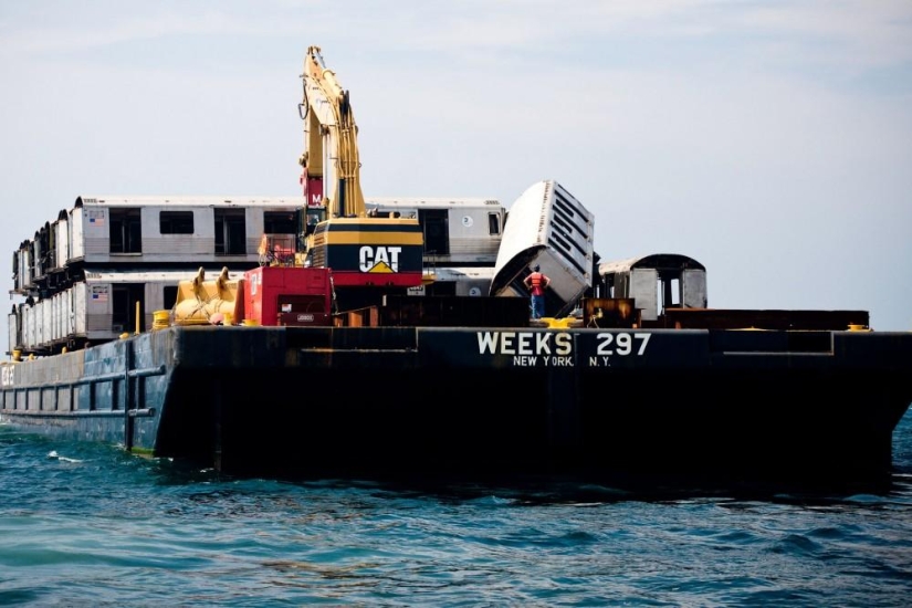 How New York Subway Cars Die