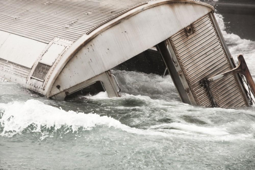 How New York Subway Cars Die