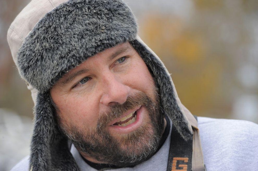 How oysters are grown on farms in the Chesapeake Bay
