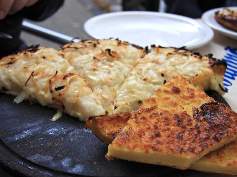 How pizza is served around the world How pizza is served around the world