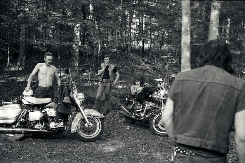 How real bikers live How real bikers live