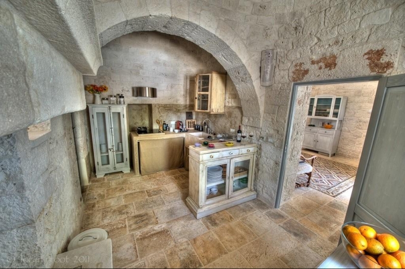 How rural houses of the 13th century are adapted to modern dwellings How rural houses of the 13th century are adapted to modern dwellings