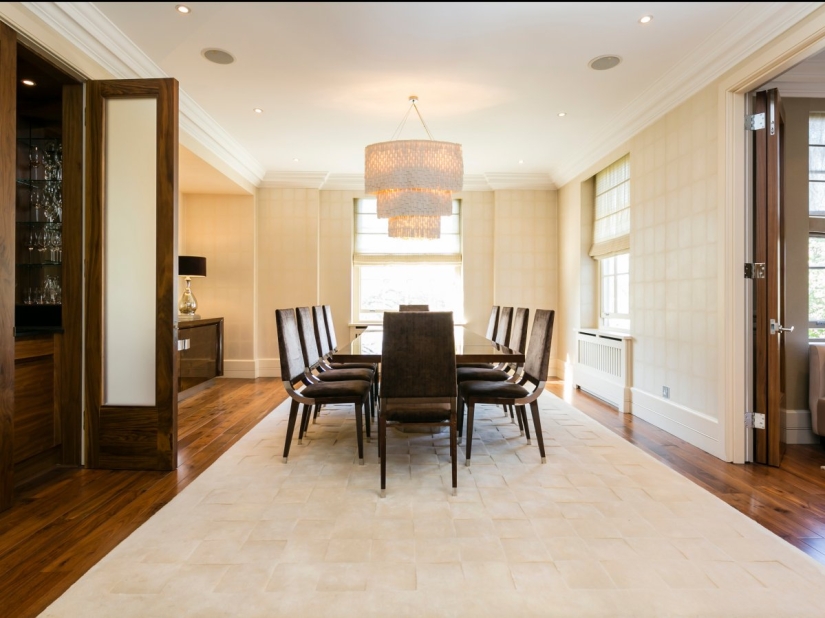 How Russian, Chinese and Malaysian students support the British economy