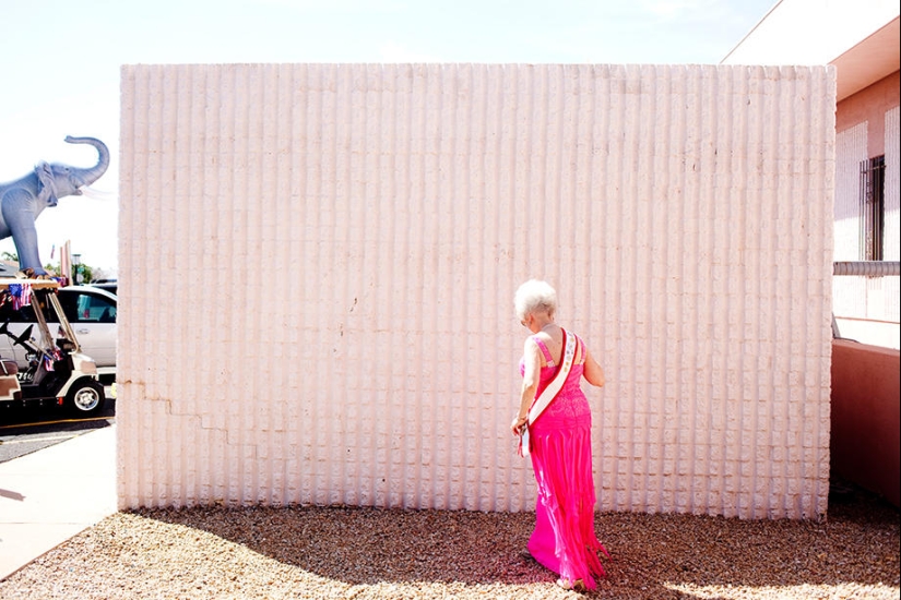 How the pensioners from Sun City "light"