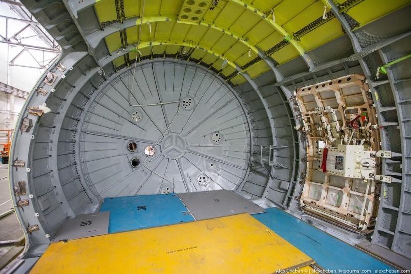 How the Superjet is made: Komsomolsk-on-Amur