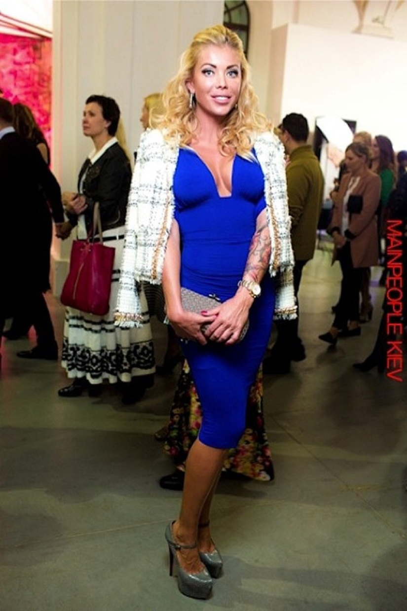 How they hang out and what they wear at Fashion Week in Kyiv