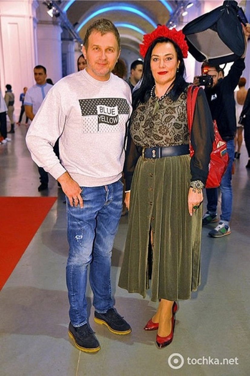 How they hang out and what they wear at Fashion Week in Kyiv