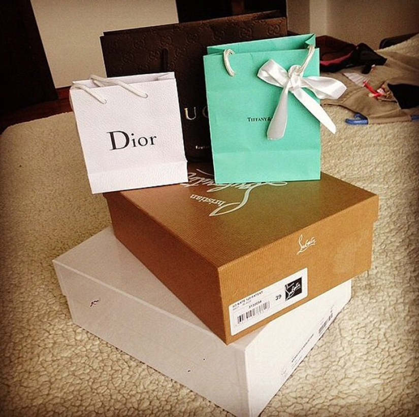 How to catch a goldfish in the Almaty pond How to catch a goldfish in the Almaty pond