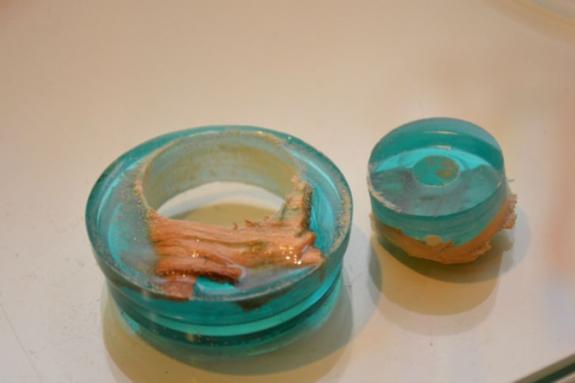 How to make a wood and epoxy ring How to make a wood and epoxy ring