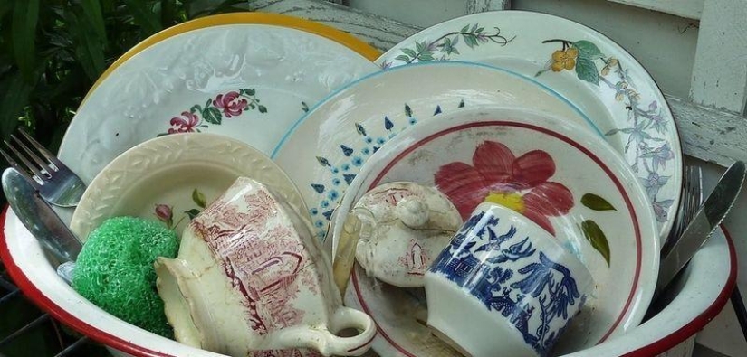 How to save time by washing dishes faster and better