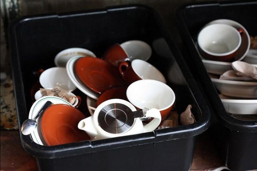 How to save time by washing dishes faster and better
