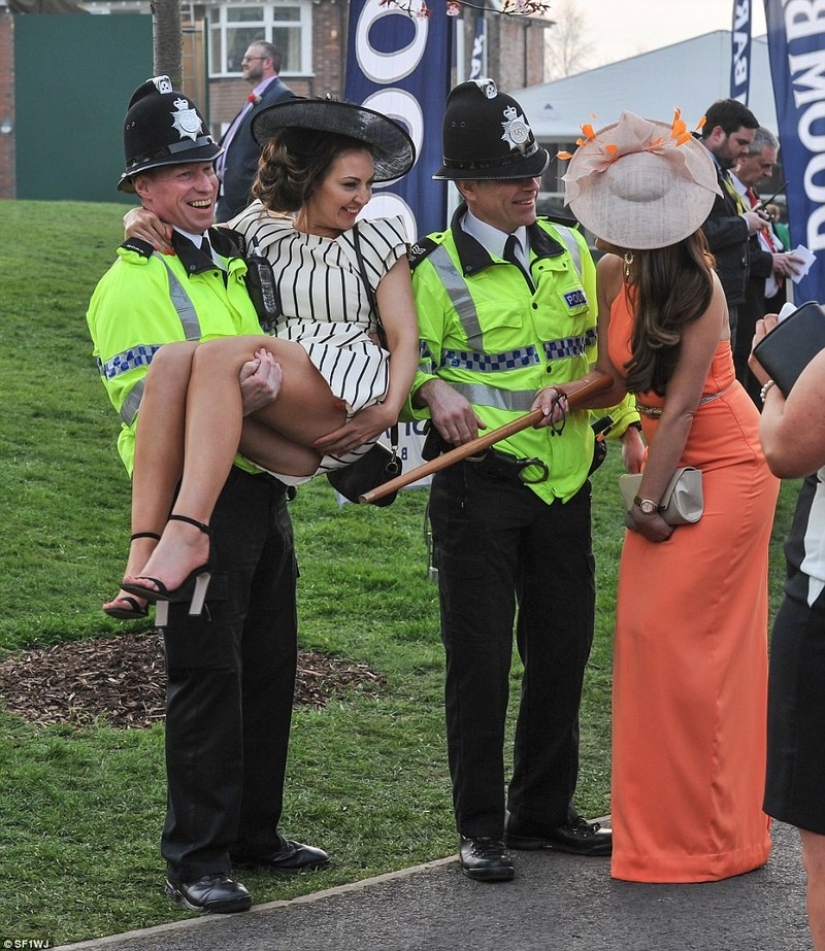 How was Lady&#39;s Day celebrated in the UK? Lady there real bombs!