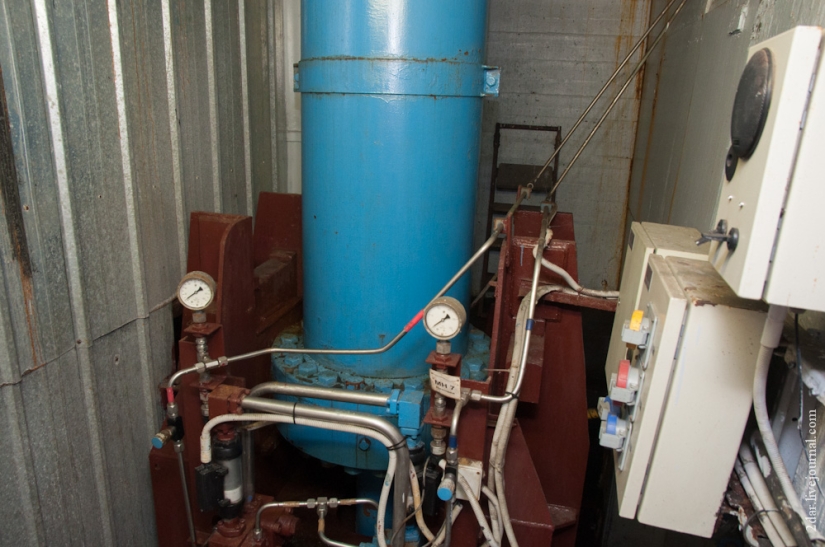 How we are being bred (on behalf of Troitsky)