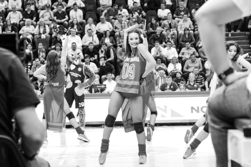 How we drove a girl to a basketball match and what came of it