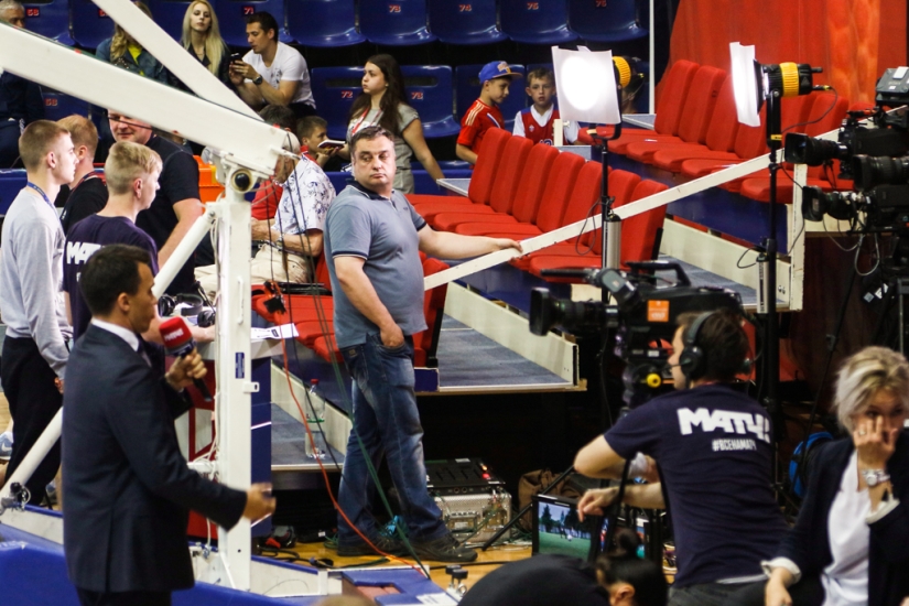 How we drove a girl to a basketball match and what came of it