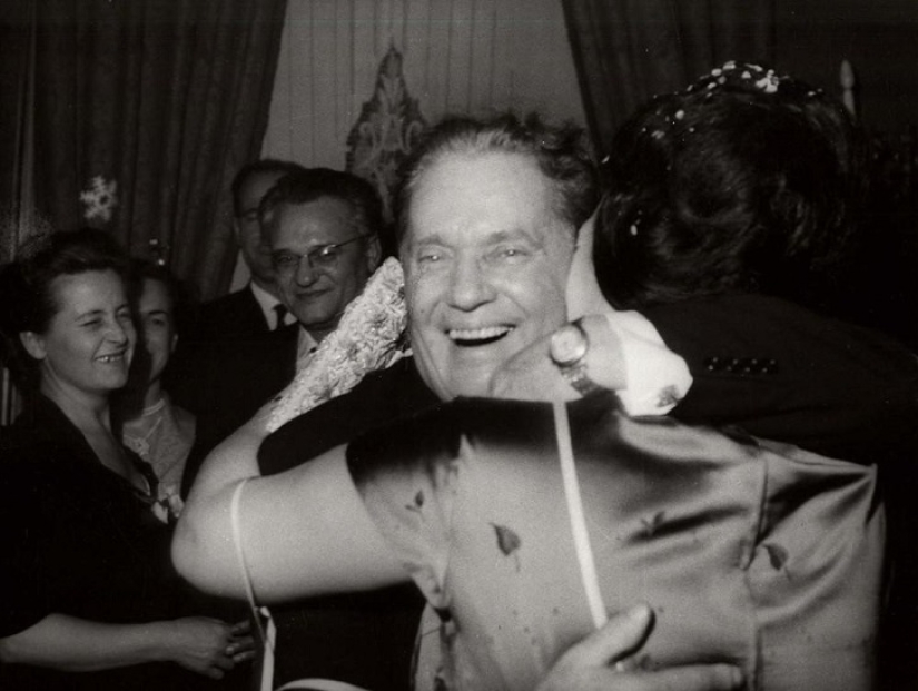 How were the glamorous parties of the leaders of Yugoslavia How were the glamorous parties of the leaders of Yugoslavia