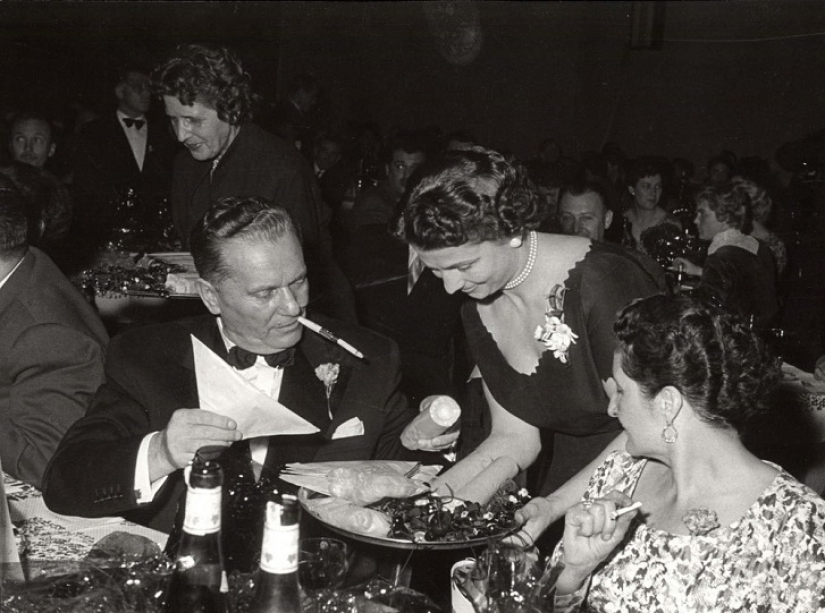 How were the glamorous parties of the leaders of Yugoslavia How were the glamorous parties of the leaders of Yugoslavia