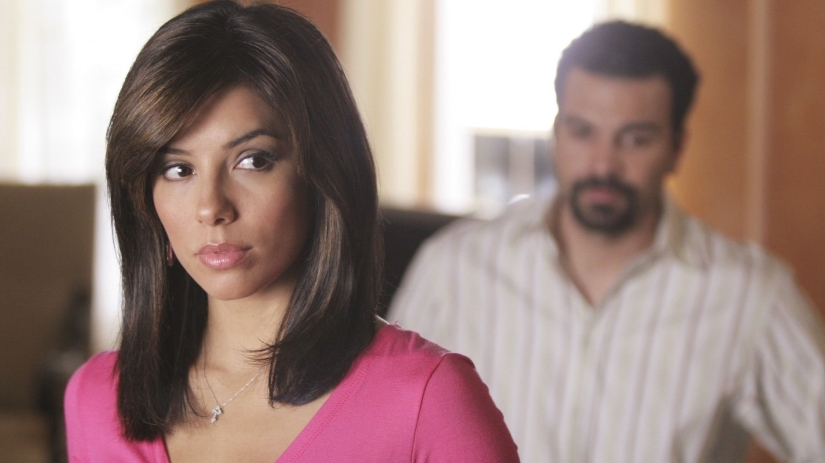 How women themselves complicate their lives: 10 signs