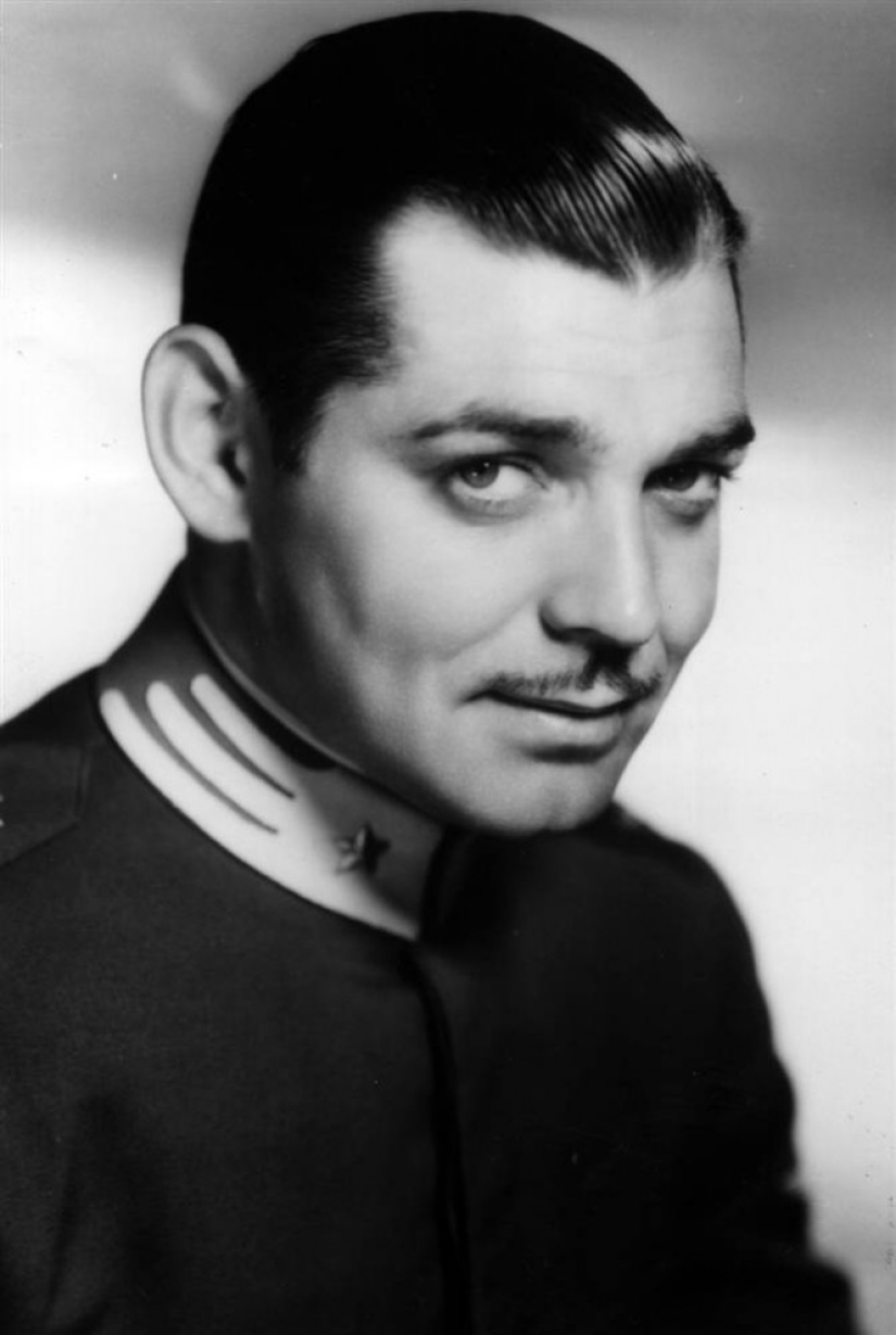 Hulk Hogan y otros bigotes famosos