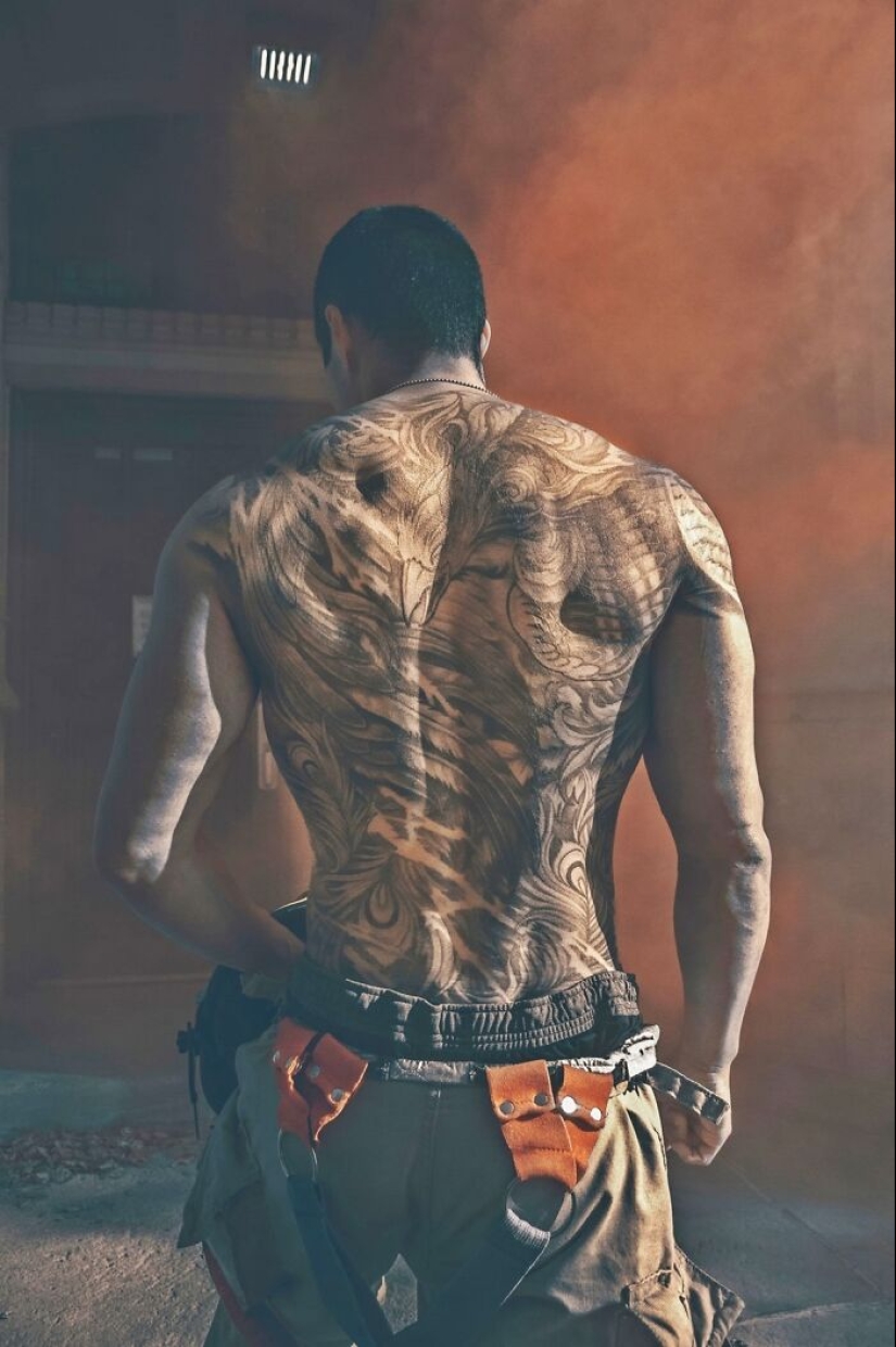 I Asked Heavily Tattooed People In My City To Pose For Me, And These Are Some Of My Favorite I Asked Heavily Tattooed People In My City To Pose For Me, And These Are Some Of My Favorite