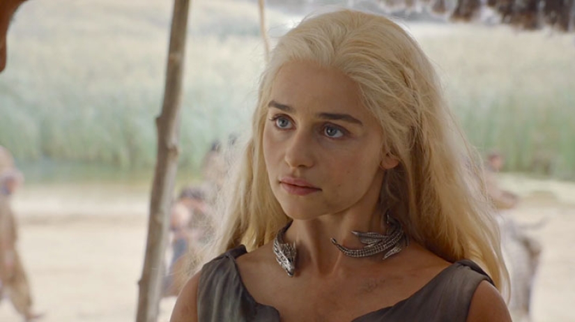 I don't recognize you in makeup: the actors of "Game of Thrones" when winter was not close