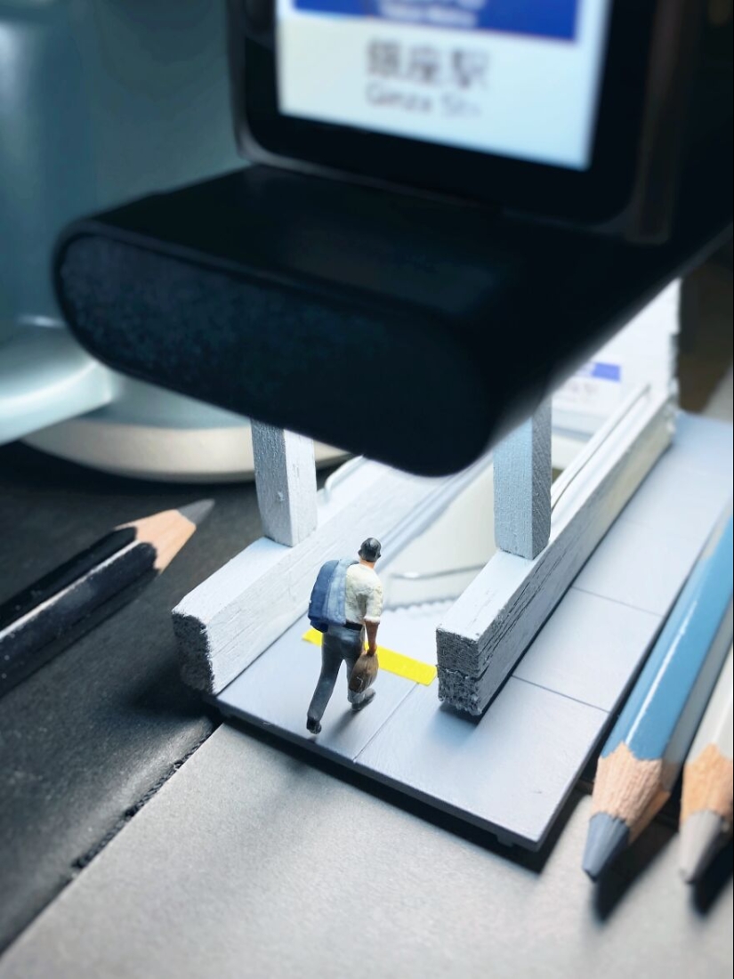 I Recreate Places Around The World On My Desktop Using Miniatures, And Here Are The Best