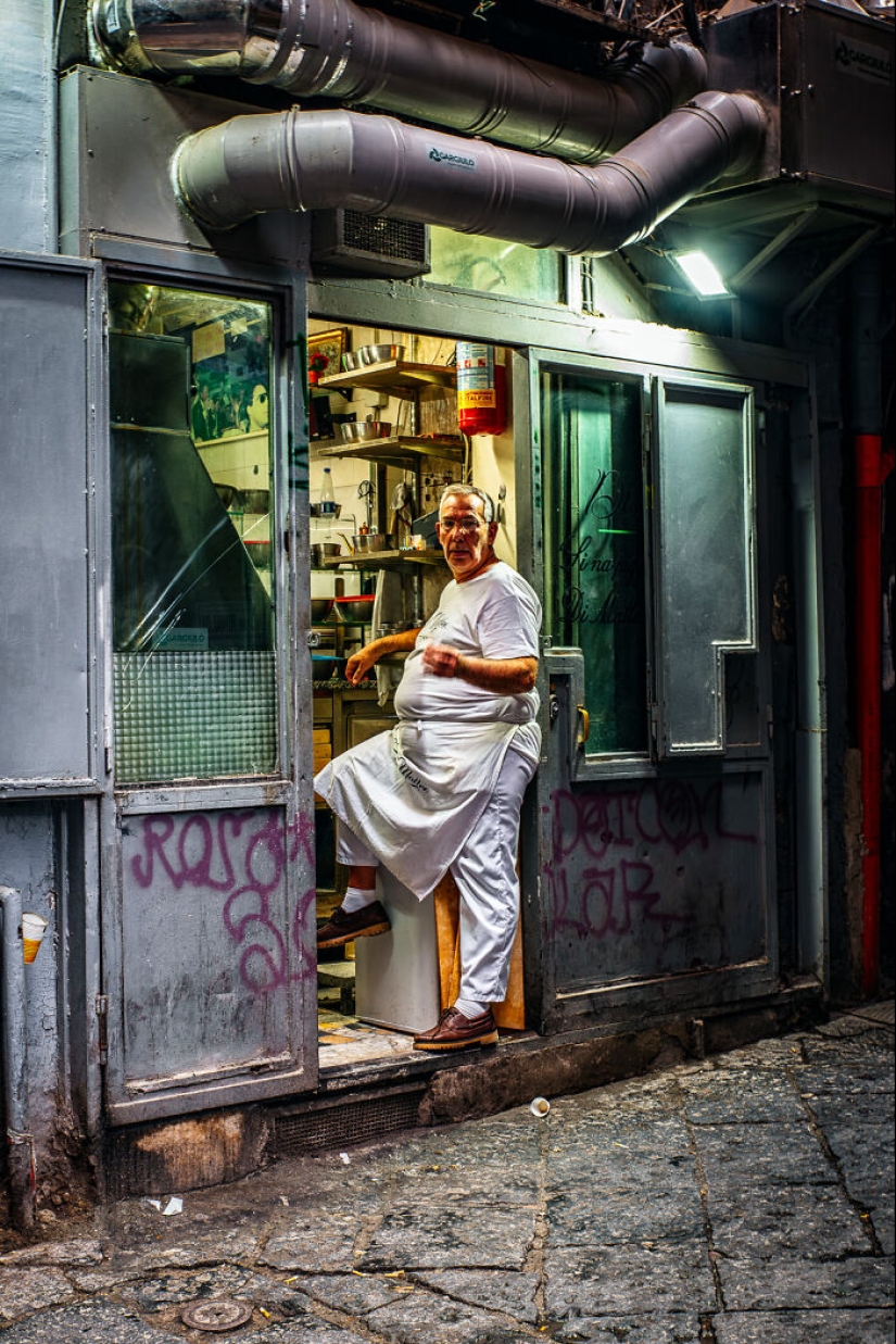 I Traveled To Naples, And Here Are The 20 Best Photos I Took There