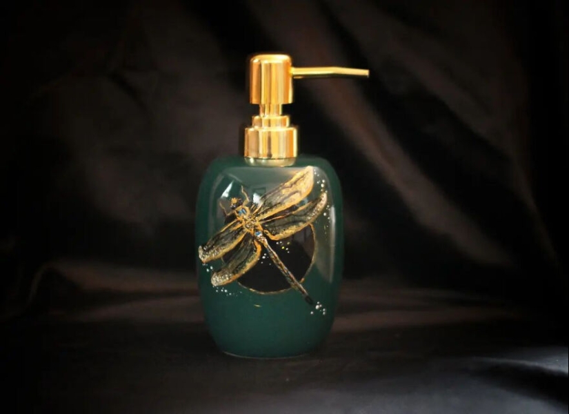 I Use Various Glassware For Painting Hyperrealistic Animals And Here Are 20 Photos Of Them (New Pics)