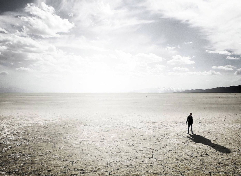 "I'm standing in the middle of the desert, waiting for the train"