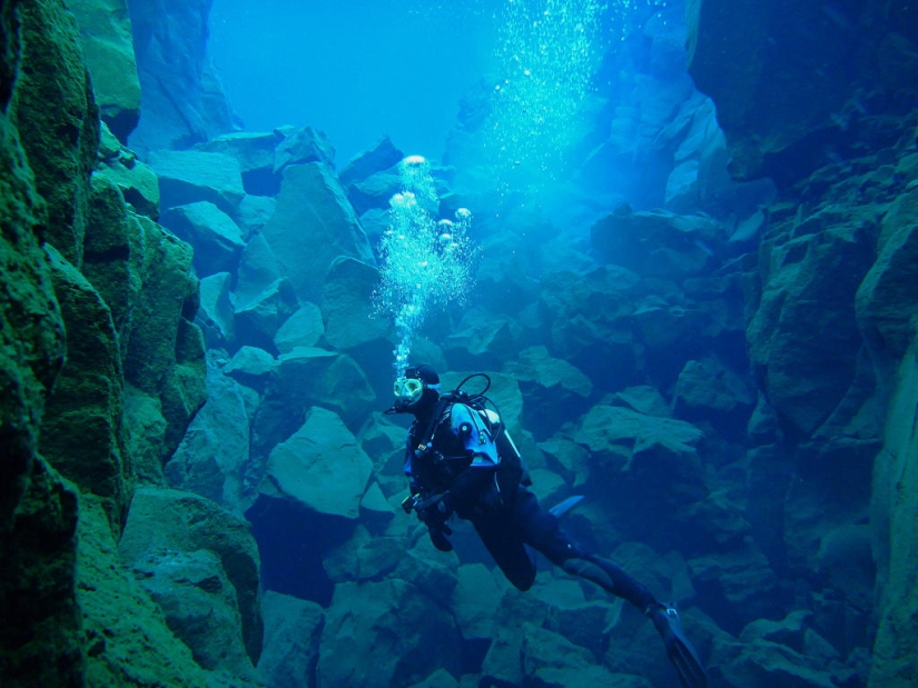 Icelandic fault Silfra - between two parts of the world