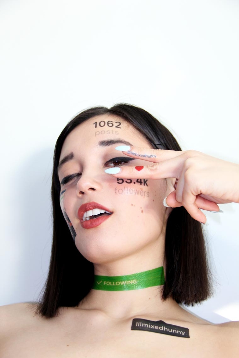 If social media accounts showed up on the skin If social media accounts showed up on the skin