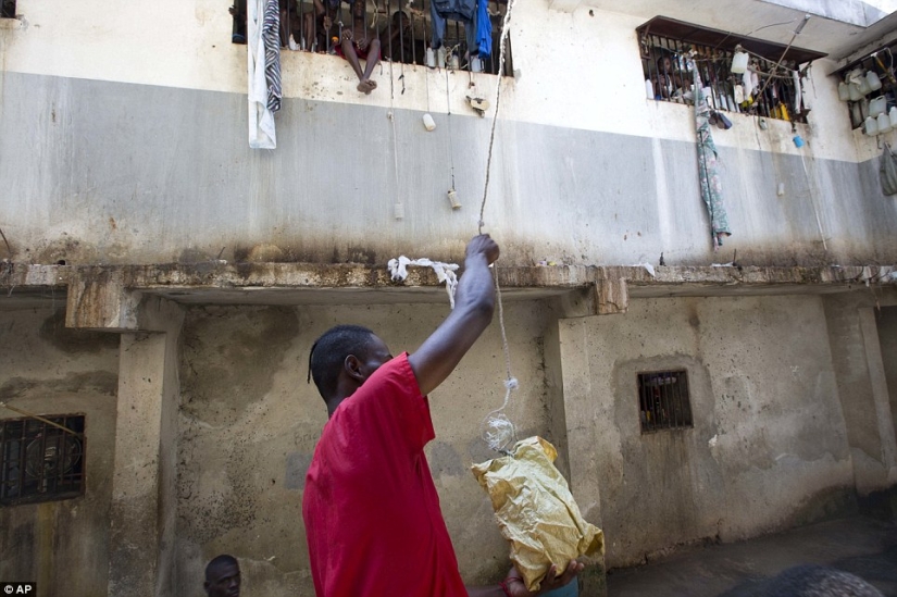 "If you don't die in this hell, you'll go crazy": inside a Haitian prison ruled by hunger, overcrowding and disease