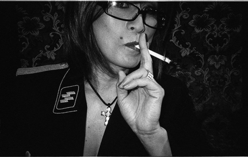 Impactante Tokio: lo que hacen los japoneses en los establecimientos para adultos