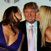 In bed with the President: 5 the most high-profile sex scandals related to politicians
