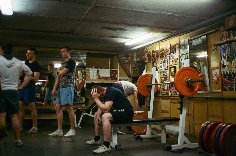 In search of lost time: Basement rocking chairs in Moscow and Lyubertsy