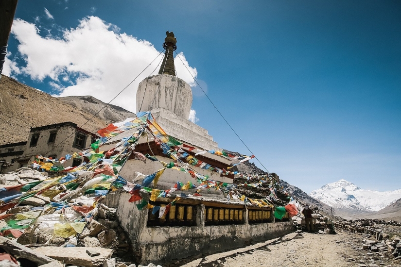 In search of magic: at the foot of the Great Goddess