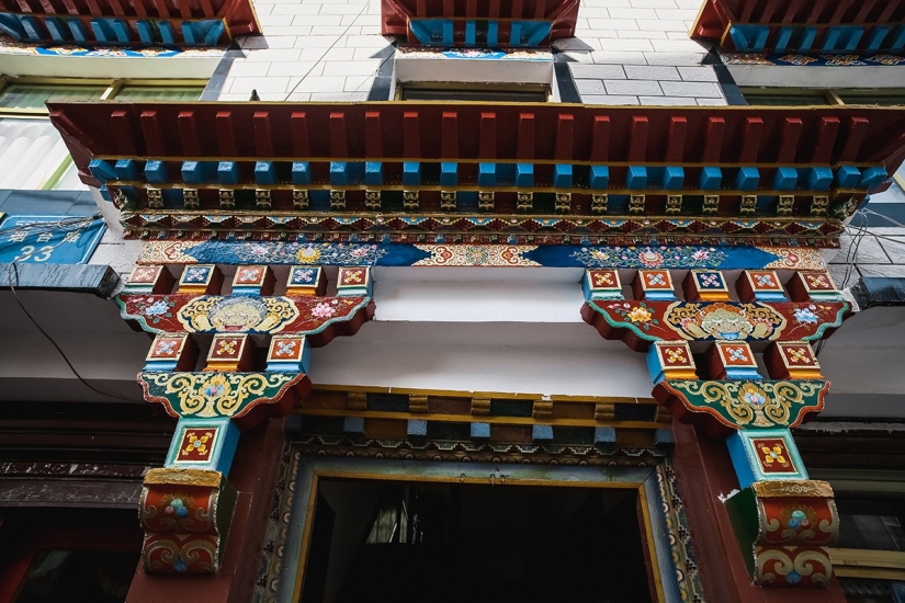 In search of magic: on the other side of the border In search of magic: on the other side of the border