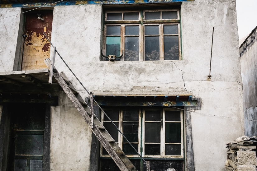 In search of magic: on the other side of the border In search of magic: on the other side of the border