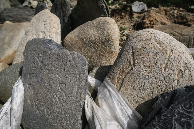 In search of magic: on the other side of the border In search of magic: on the other side of the border