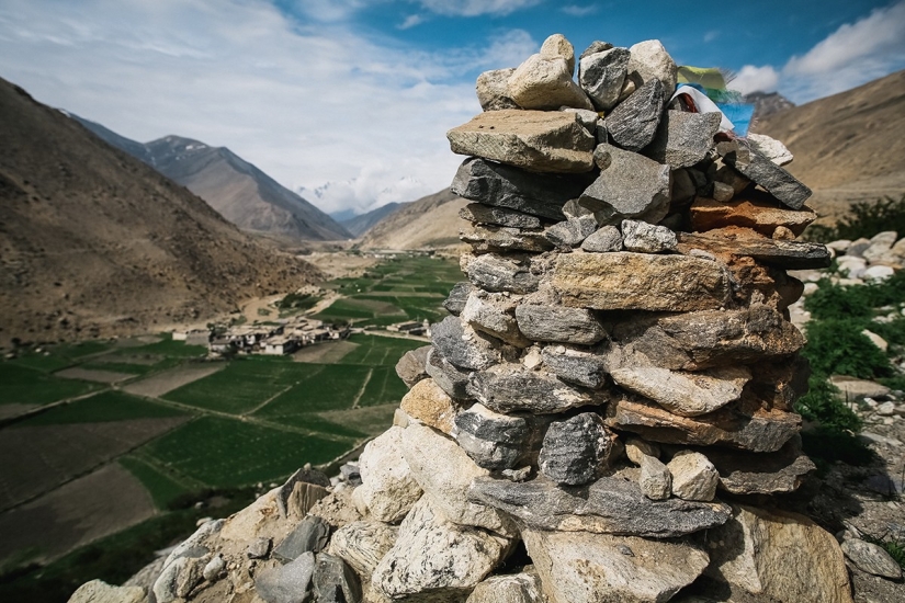 In search of magic: on the other side of the border In search of magic: on the other side of the border