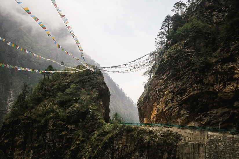 In search of magic: on the other side of the border In search of magic: on the other side of the border